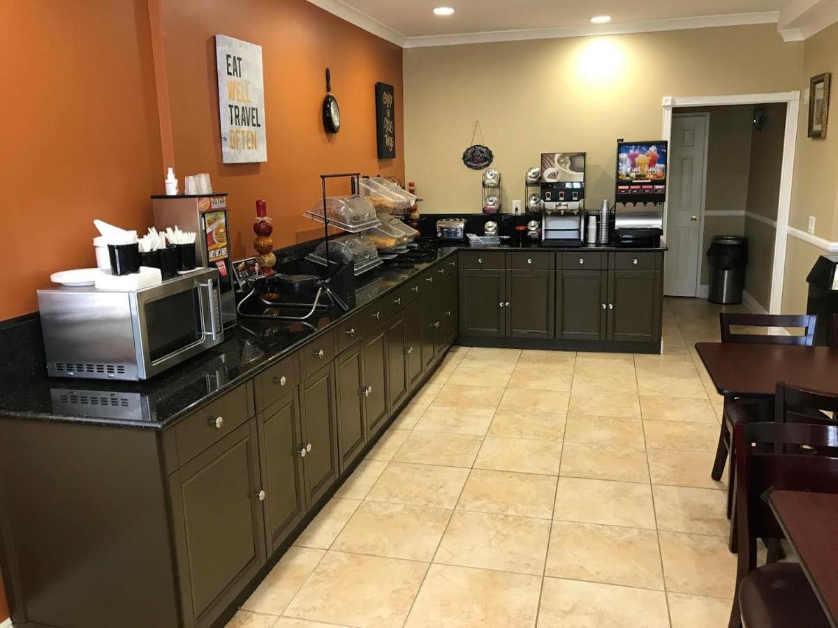 Ramada By Wyndham San Diego Poway Miramar Εξωτερικό φωτογραφία