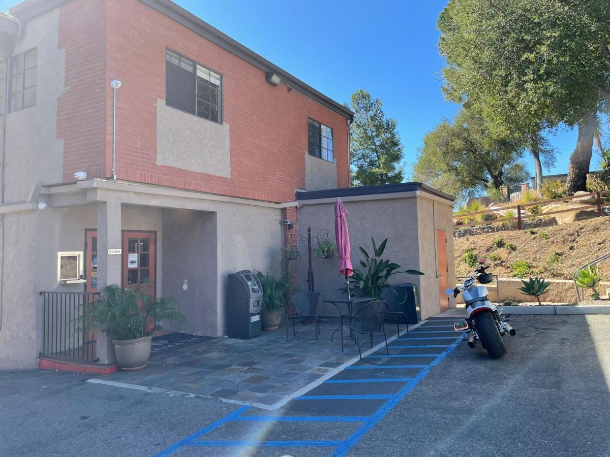 Ramada By Wyndham San Diego Poway Miramar Εξωτερικό φωτογραφία