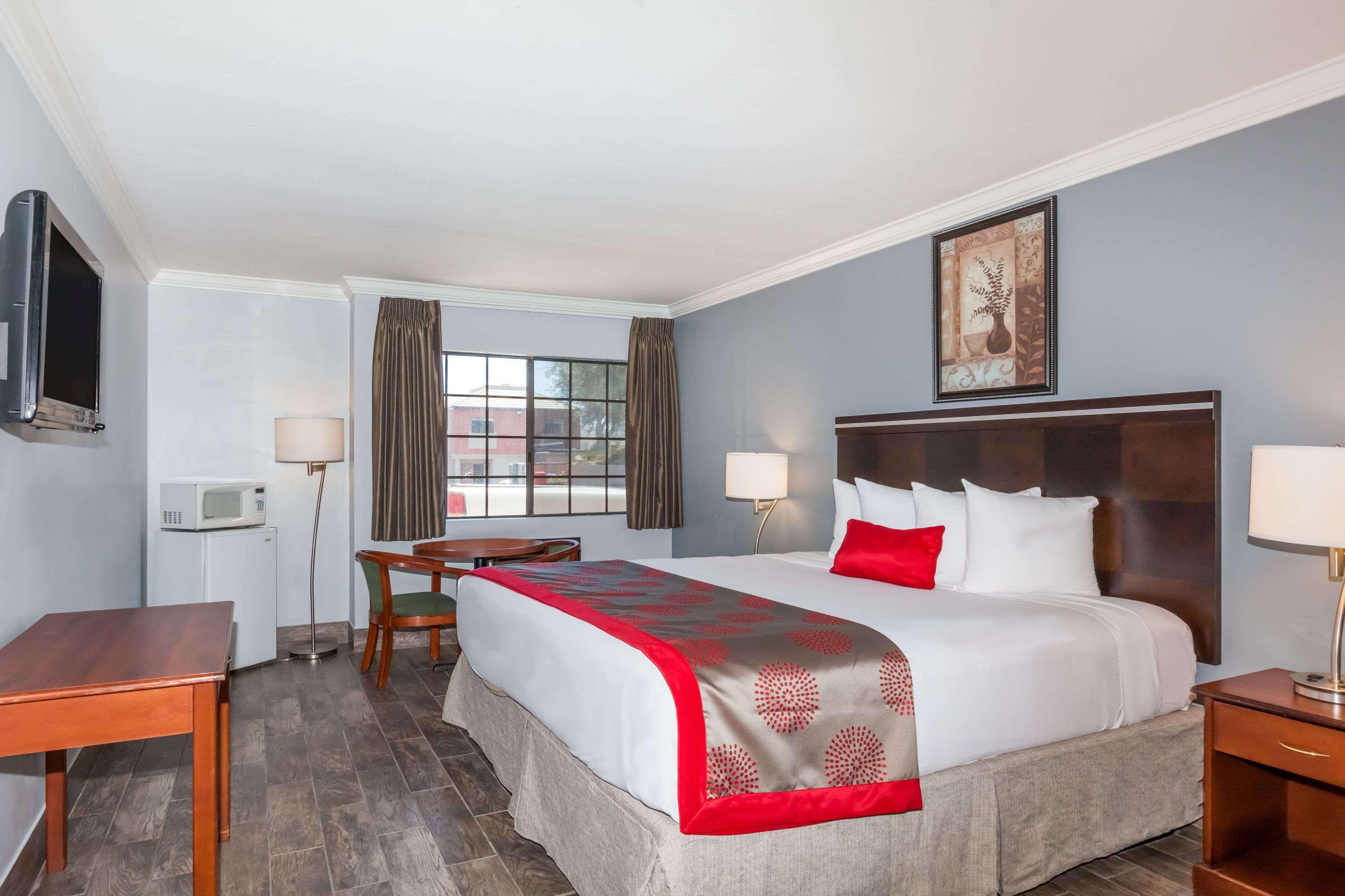 Ramada By Wyndham San Diego Poway Miramar Εξωτερικό φωτογραφία