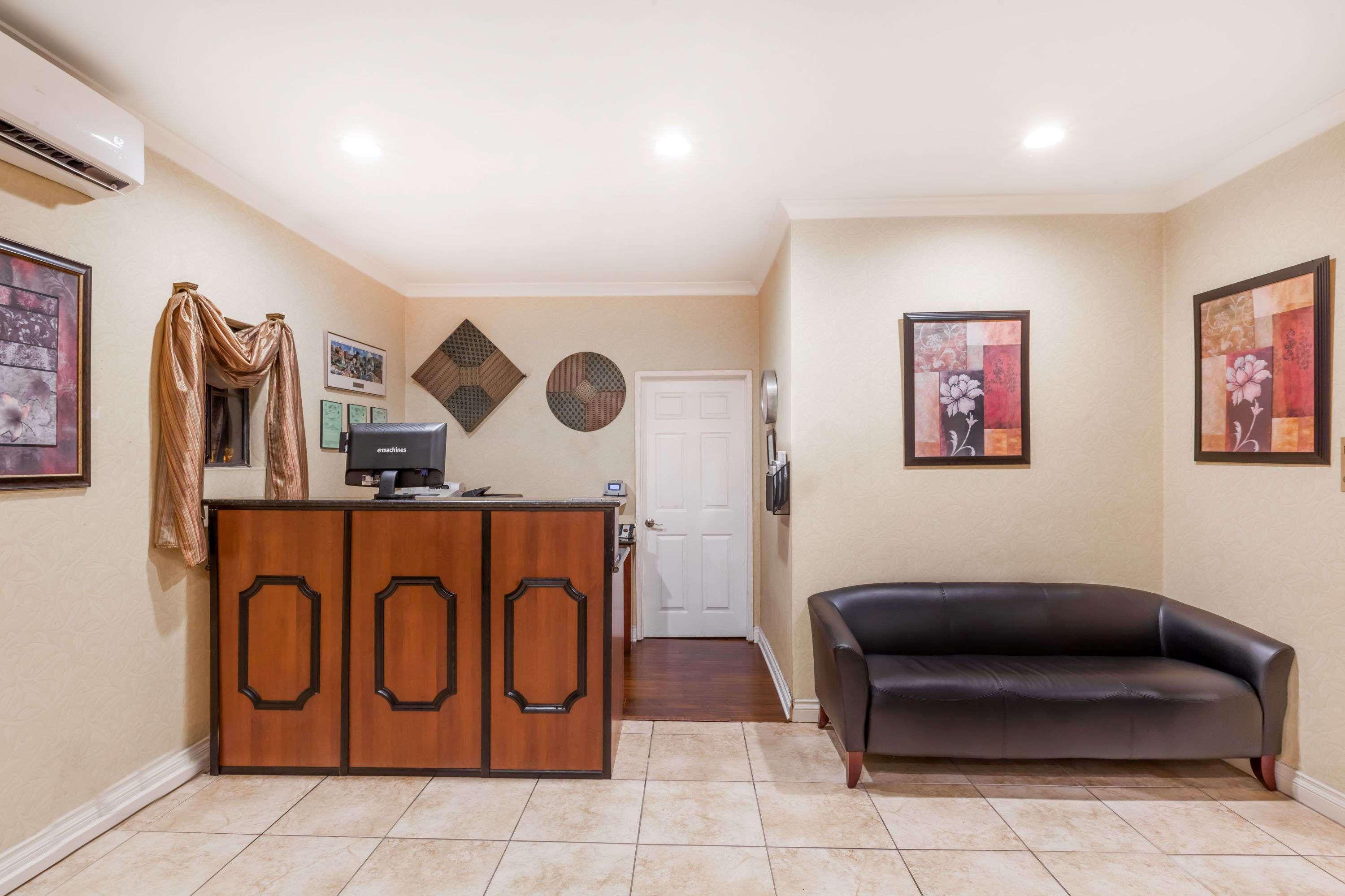 Ramada By Wyndham San Diego Poway Miramar Εξωτερικό φωτογραφία